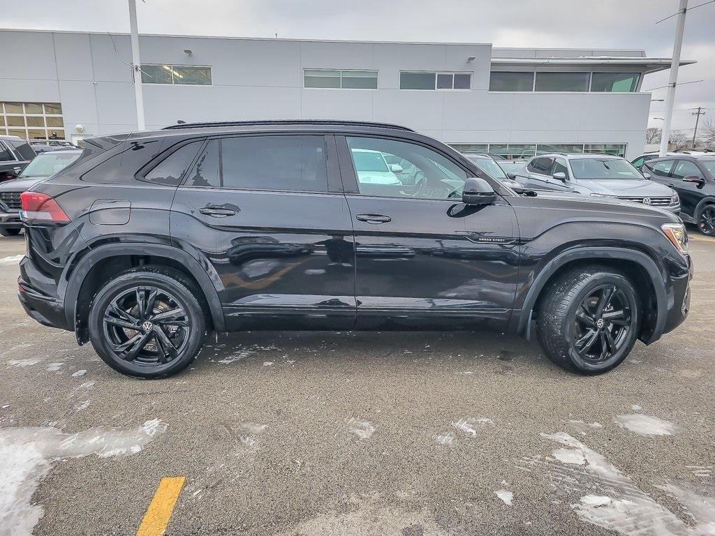 new 2026 Volkswagen Atlas Cross Sport car, priced at $49,009