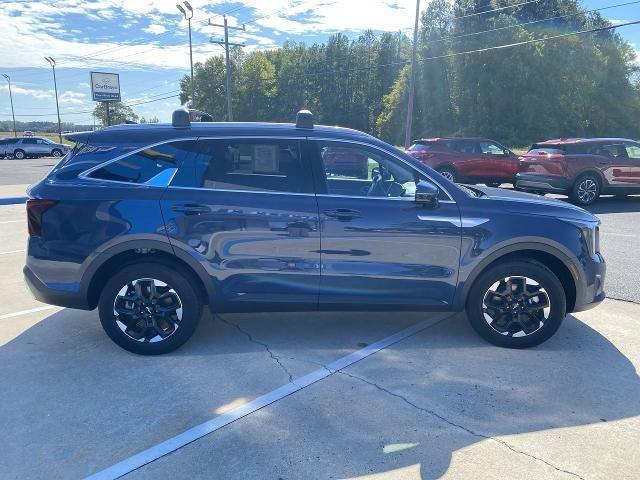 used 2025 Kia Sorento car, priced at $32,995