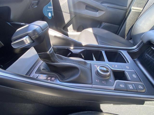 used 2025 Kia Sorento car, priced at $32,995