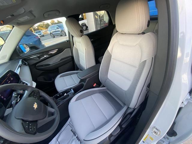 new 2026 Chevrolet TrailBlazer car, priced at $25,580