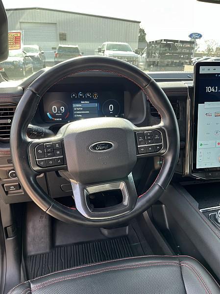 used 2023 Ford Expedition car, priced at $52,991