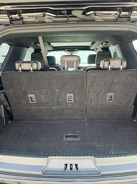 used 2023 Ford Expedition car, priced at $52,991