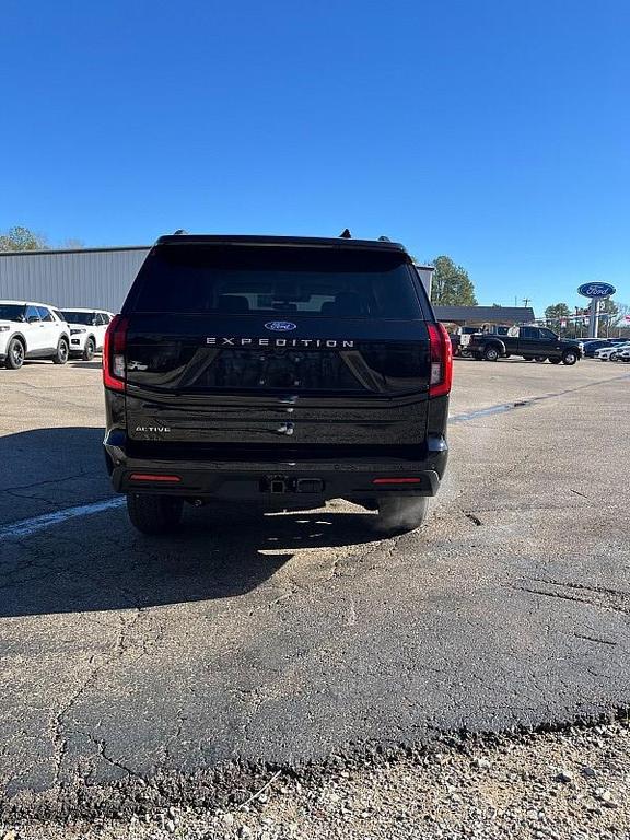 new 2026 Ford Expedition car, priced at $66,973