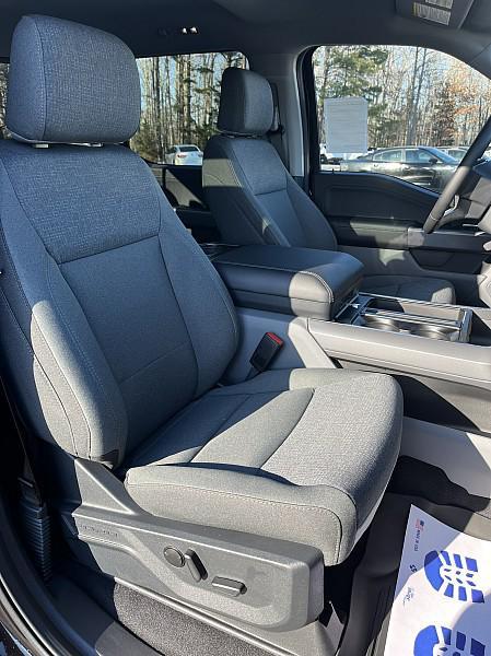 new 2026 Ford F-150 car, priced at $61,989