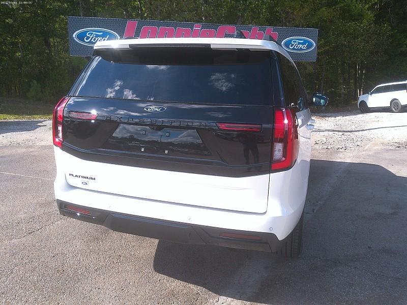 new 2025 Ford Expedition car, priced at $86,225