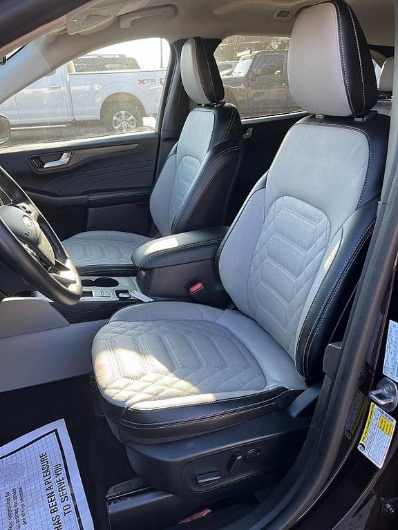 used 2023 Ford Escape car, priced at $27,911