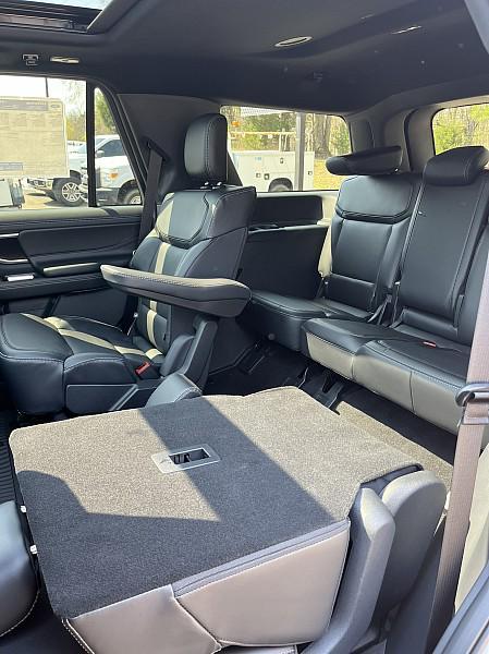 new 2026 Ford Expedition car, priced at $79,454