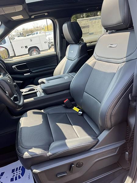 new 2026 Ford Expedition car, priced at $79,454
