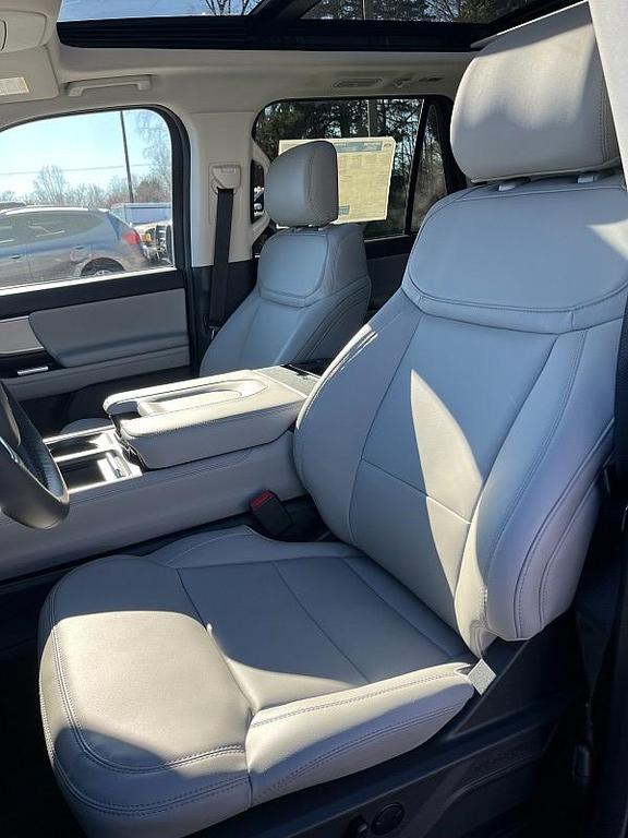 new 2026 Ford Expedition car, priced at $72,989