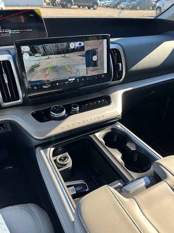 new 2026 Ford Expedition car, priced at $72,989