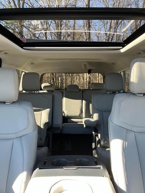 new 2026 Ford Expedition car, priced at $72,989