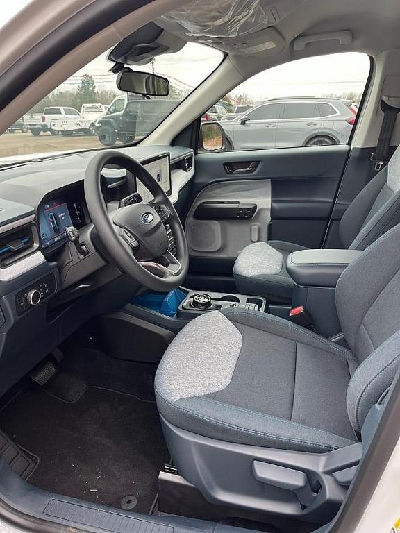 new 2025 Ford Maverick car, priced at $32,173