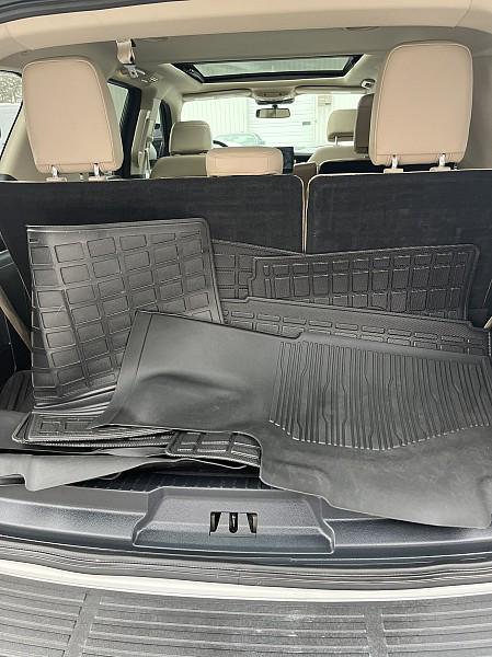 used 2022 Ford Expedition car, priced at $49,998