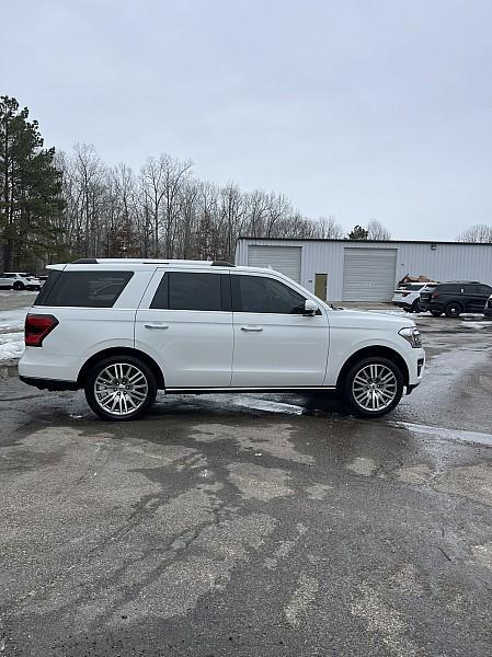 used 2022 Ford Expedition car, priced at $49,998