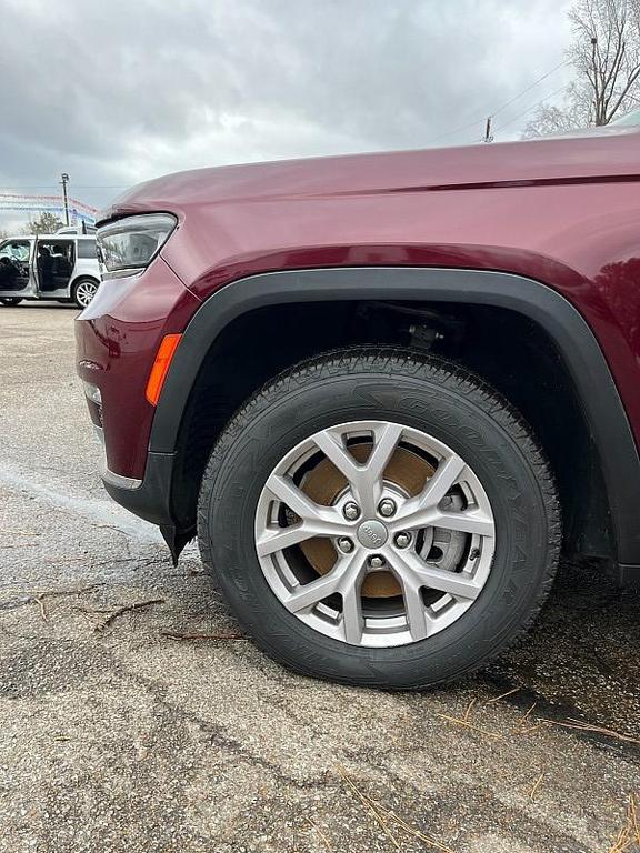 used 2021 Jeep Grand Cherokee L car, priced at $29,998