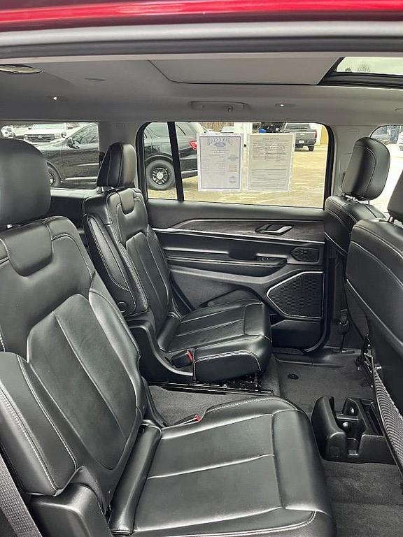 used 2021 Jeep Grand Cherokee L car, priced at $29,998