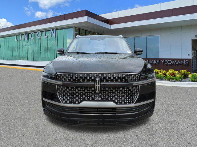 new 2025 Lincoln Navigator car, priced at $101,604