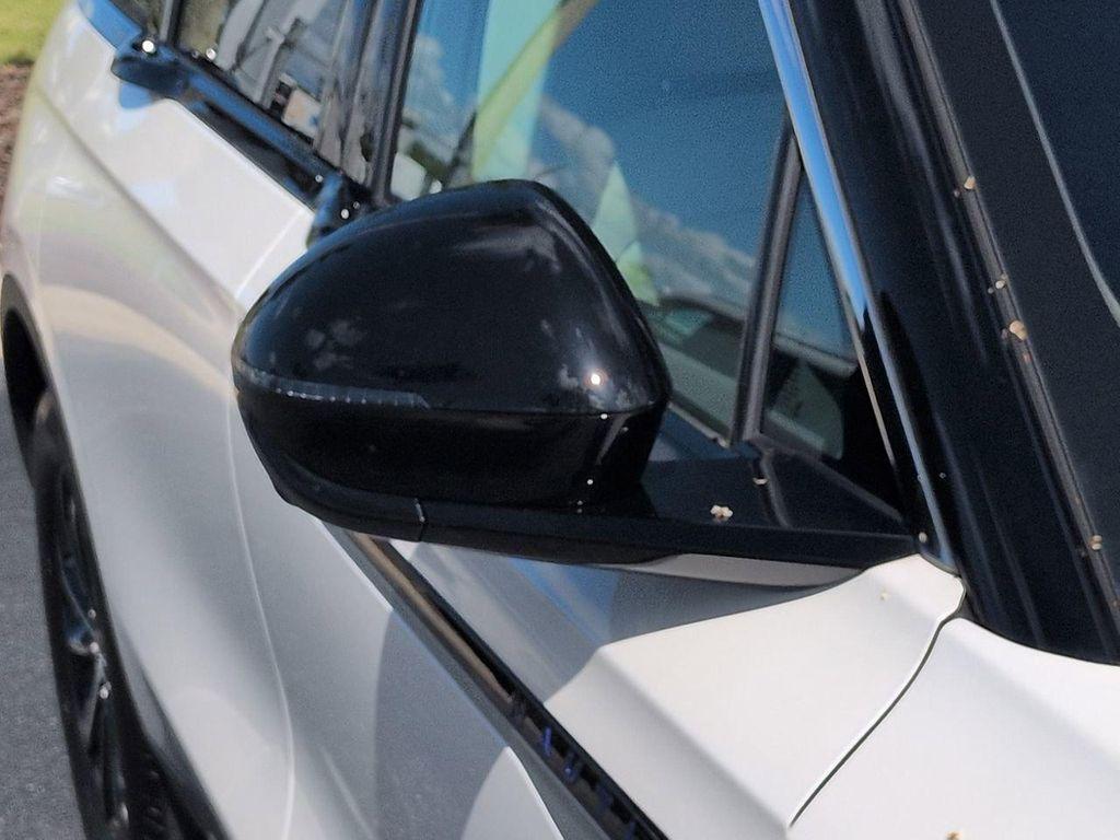 used 2025 Lincoln Nautilus car, priced at $52,140