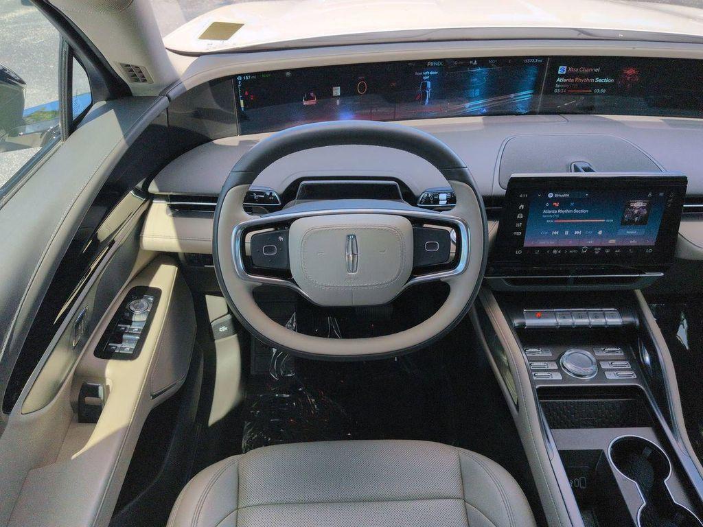 used 2025 Lincoln Nautilus car, priced at $52,140