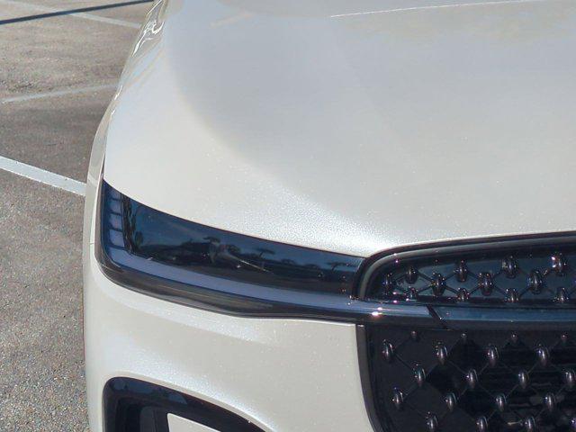 new 2026 Lincoln Nautilus car, priced at $57,111