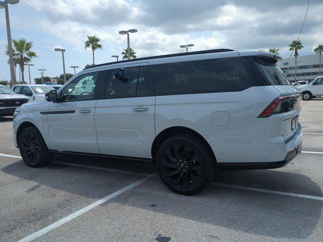 new 2025 Lincoln Navigator car, priced at $104,944