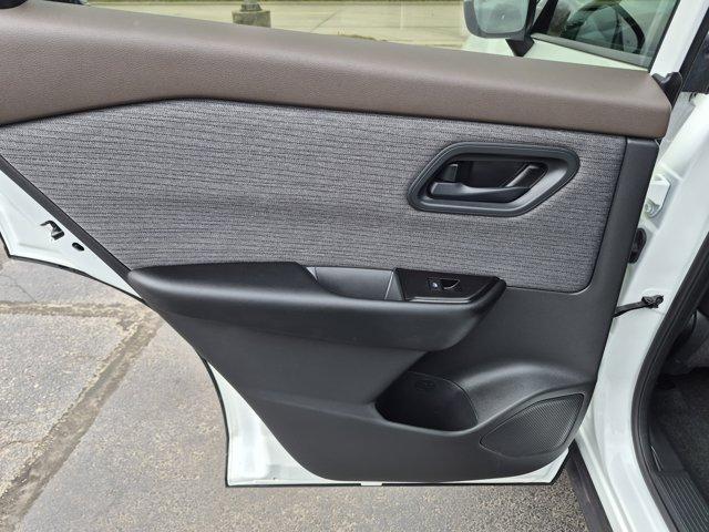 used 2023 Nissan Rogue car, priced at $17,985