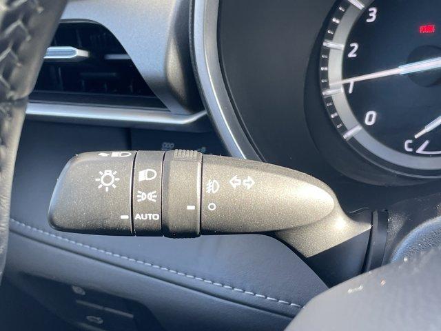 used 2021 Toyota Highlander car, priced at $35,987