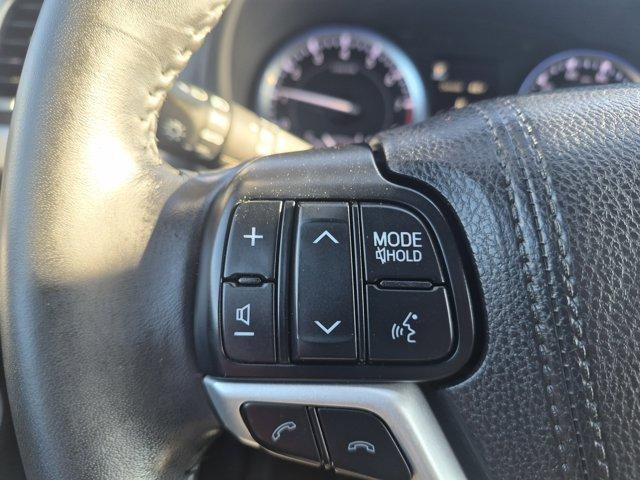 used 2018 Toyota Highlander car, priced at $19,985