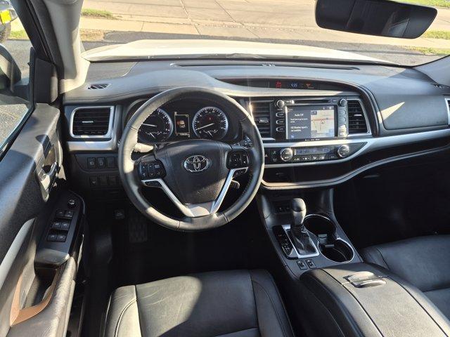 used 2018 Toyota Highlander car, priced at $19,985
