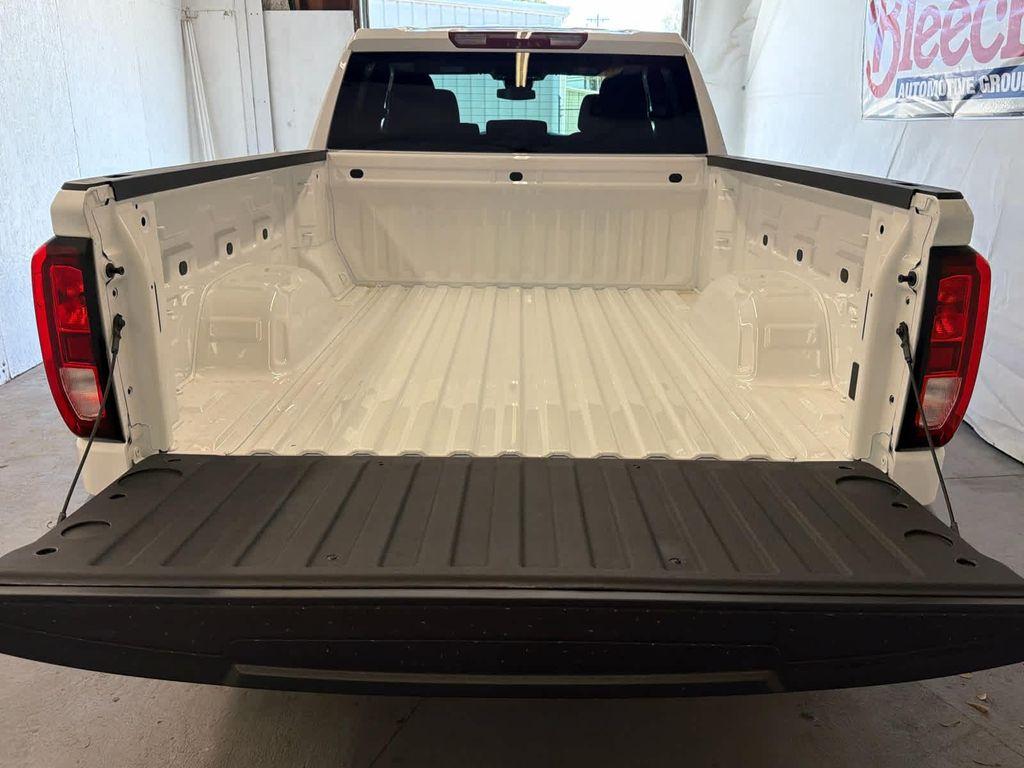 new 2026 GMC Sierra 1500 car, priced at $44,900