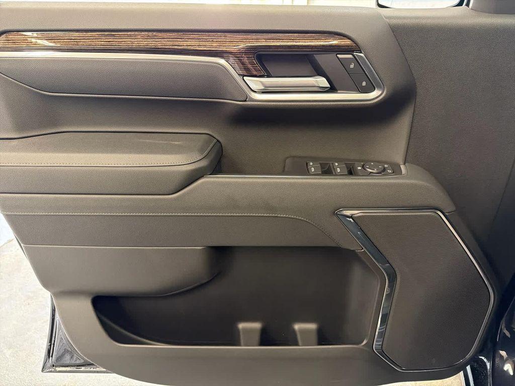 new 2026 GMC Sierra 1500 car, priced at $56,490