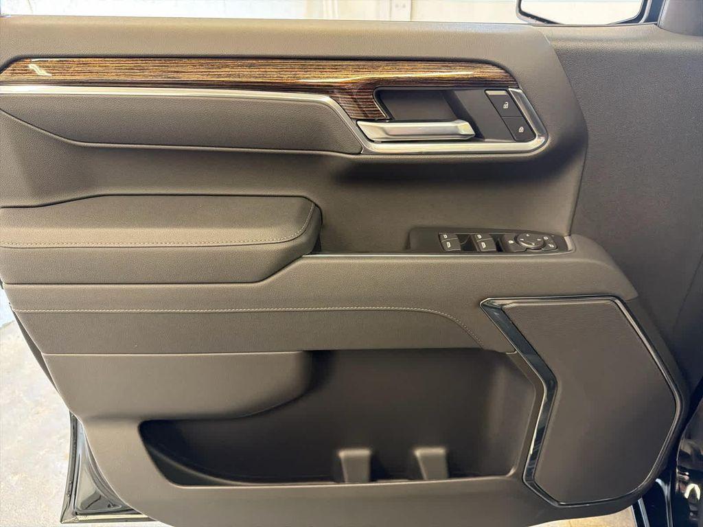 new 2026 GMC Sierra 1500 car, priced at $55,990