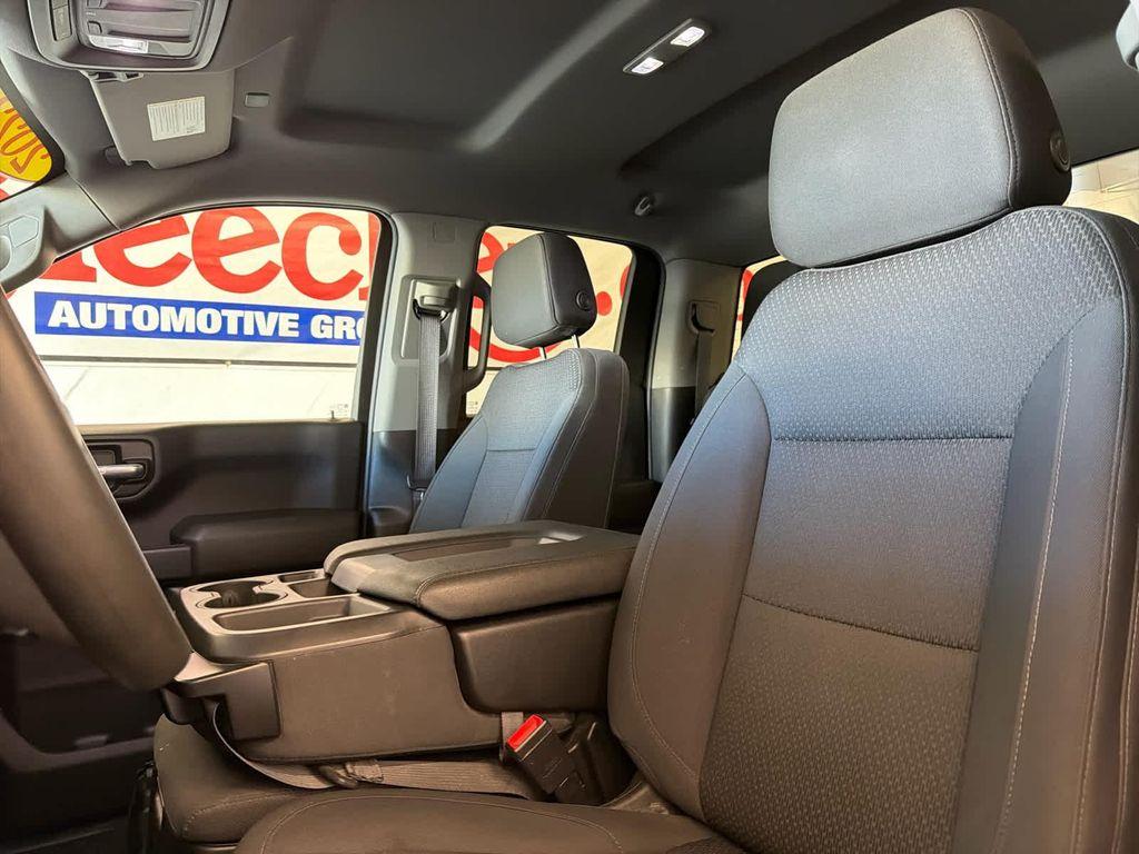 used 2022 GMC Sierra 1500 car, priced at $17,700