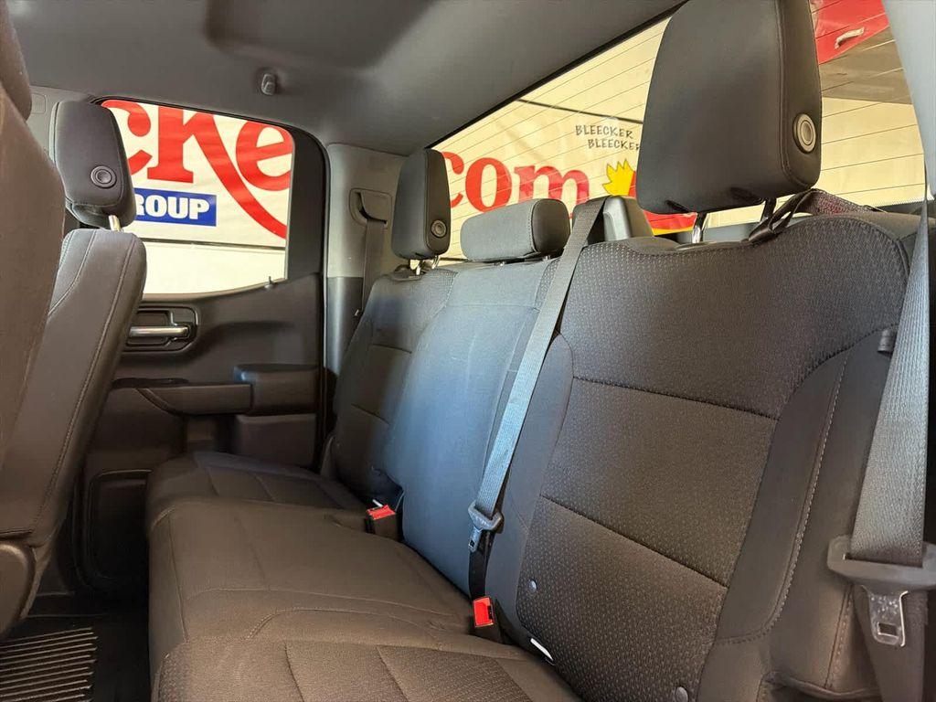 used 2022 GMC Sierra 1500 car, priced at $17,700