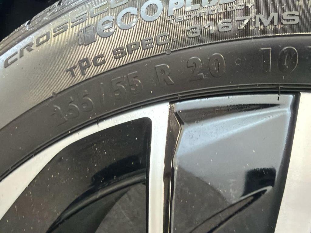 new 2026 Buick Enclave car, priced at $53,892