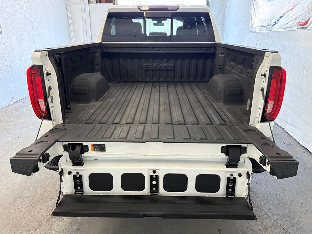 used 2021 GMC Sierra 1500 car, priced at $36,850