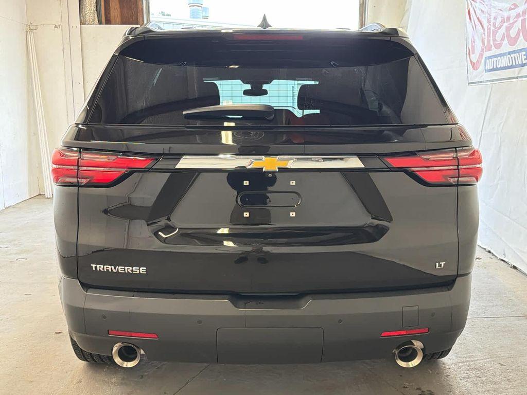 used 2022 Chevrolet Traverse car, priced at $24,499