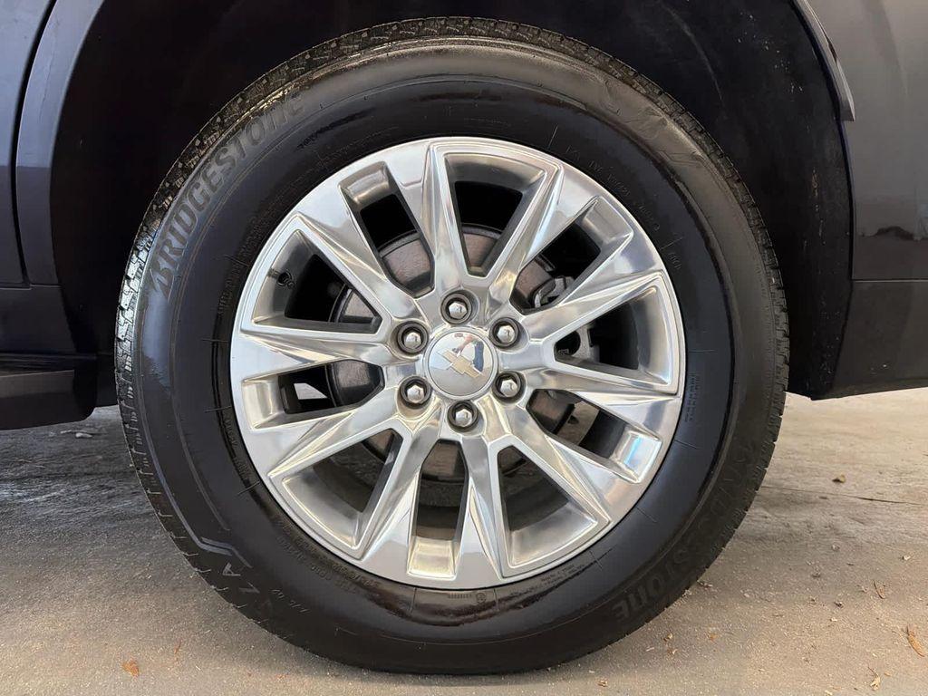 used 2024 Chevrolet Tahoe car, priced at $53,390