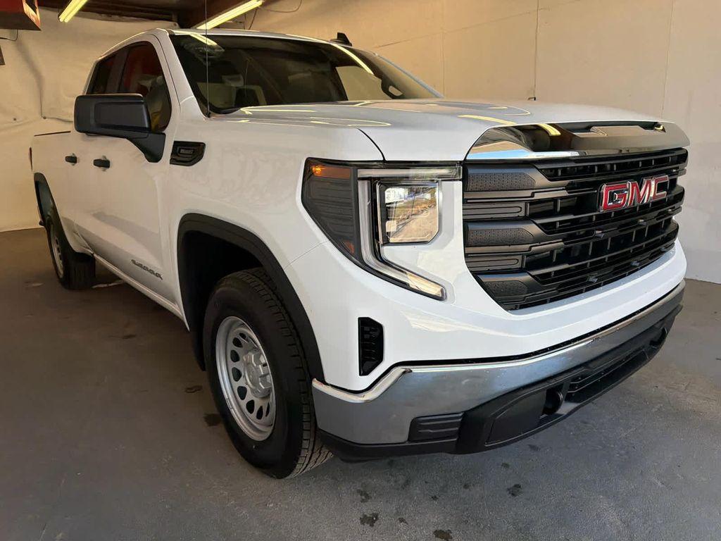 new 2026 GMC Sierra 1500 car, priced at $41,936