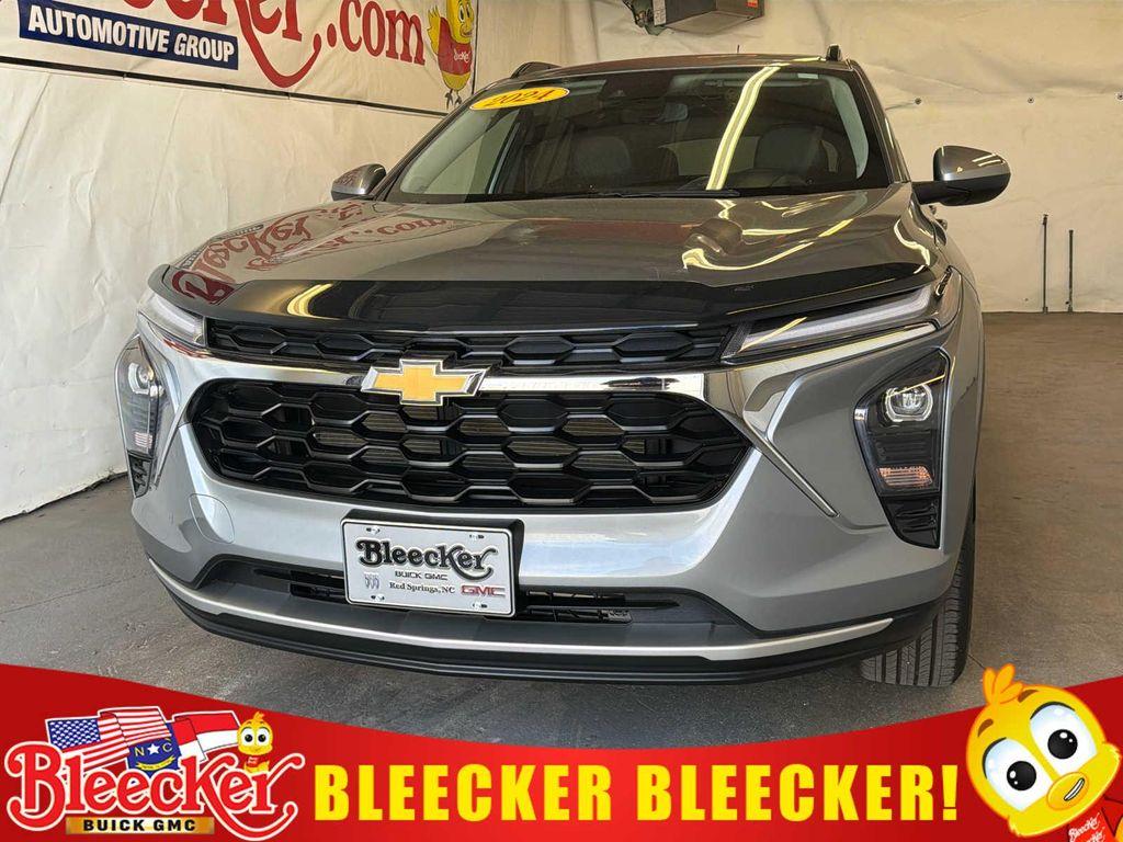 used 2024 Chevrolet Trax car, priced at $21,950