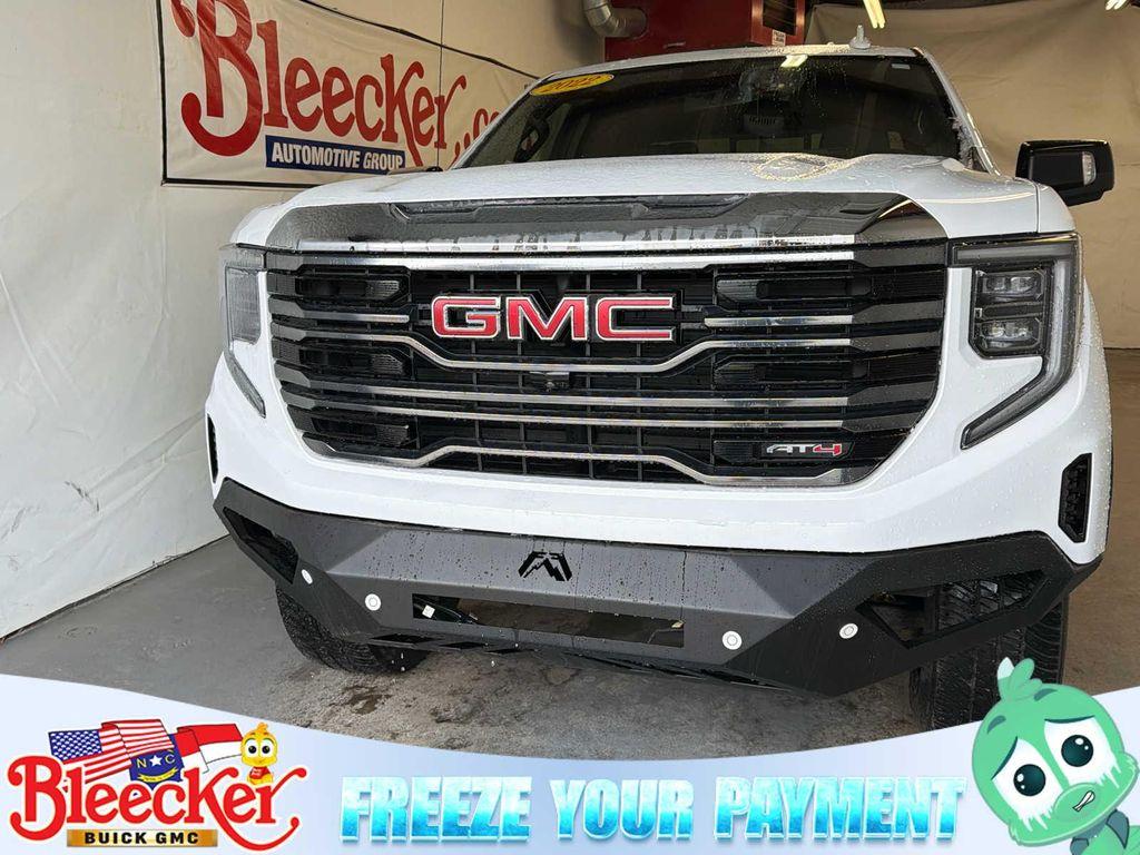 used 2022 GMC Sierra 1500 car, priced at $44,828