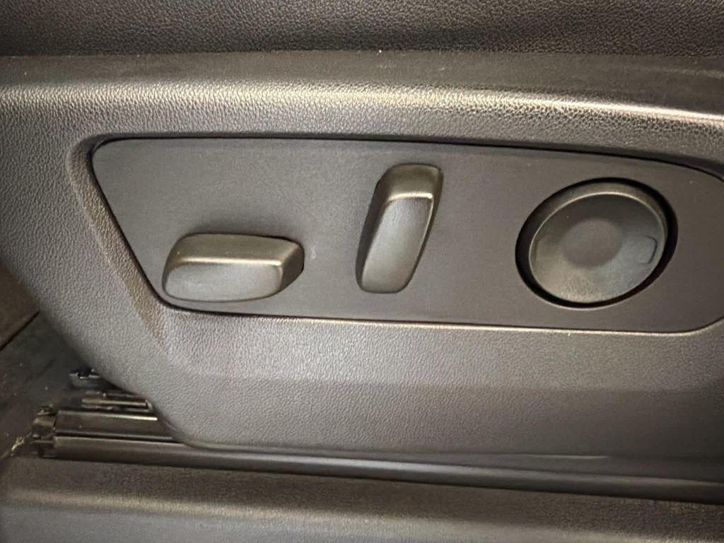 used 2022 GMC Sierra 1500 car, priced at $44,828