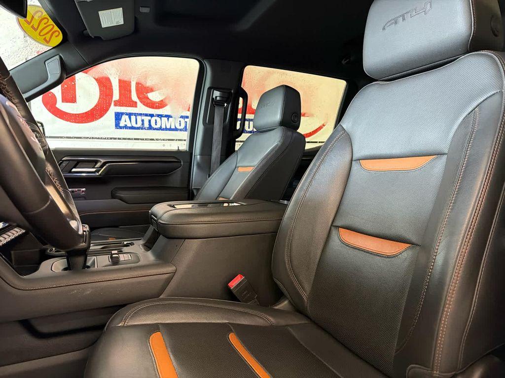 used 2022 GMC Sierra 1500 car, priced at $44,828