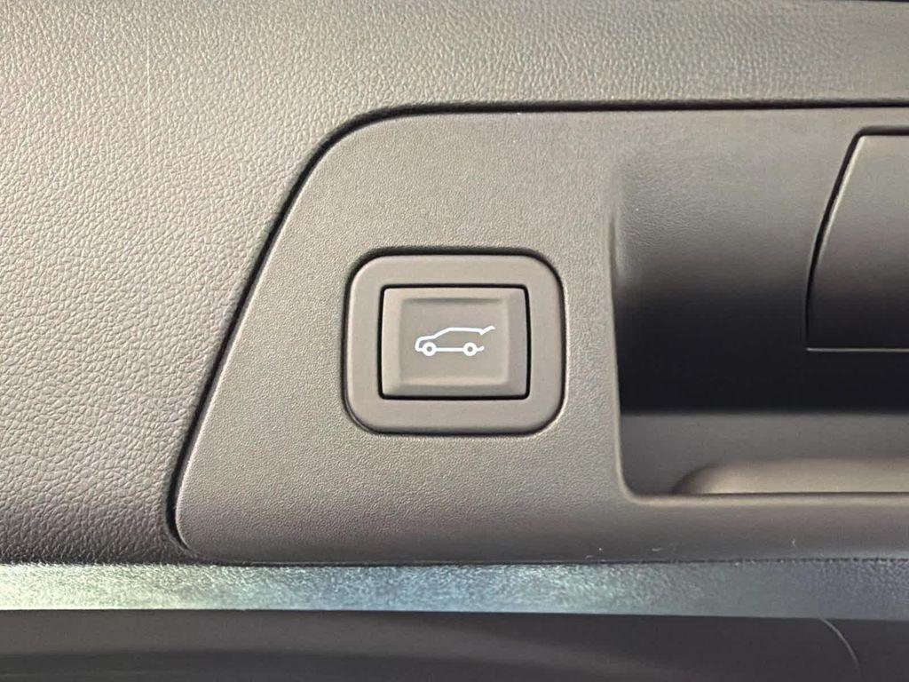 new 2026 Buick Envision car, priced at $51,194