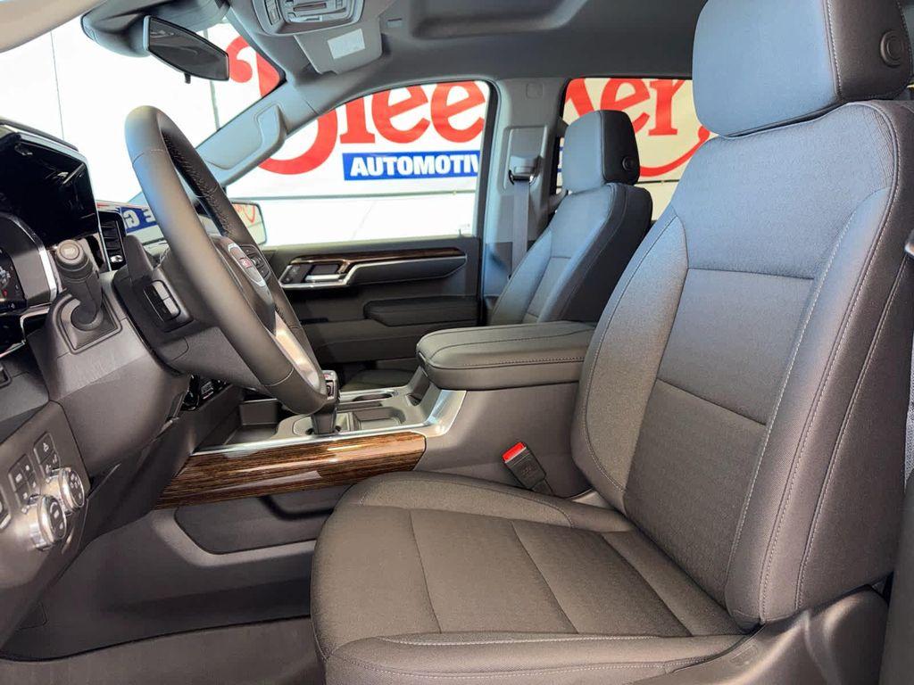 new 2026 GMC Sierra 1500 car, priced at $65,200