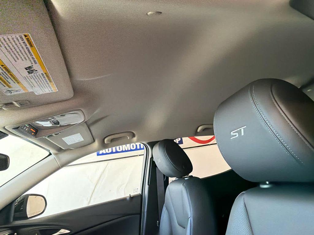 new 2026 Buick Encore GX car, priced at $31,125