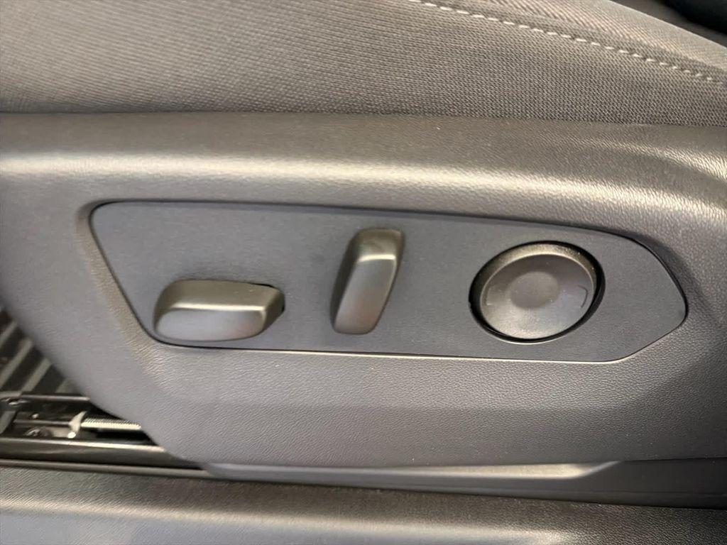 new 2026 GMC Sierra 1500 car, priced at $55,995