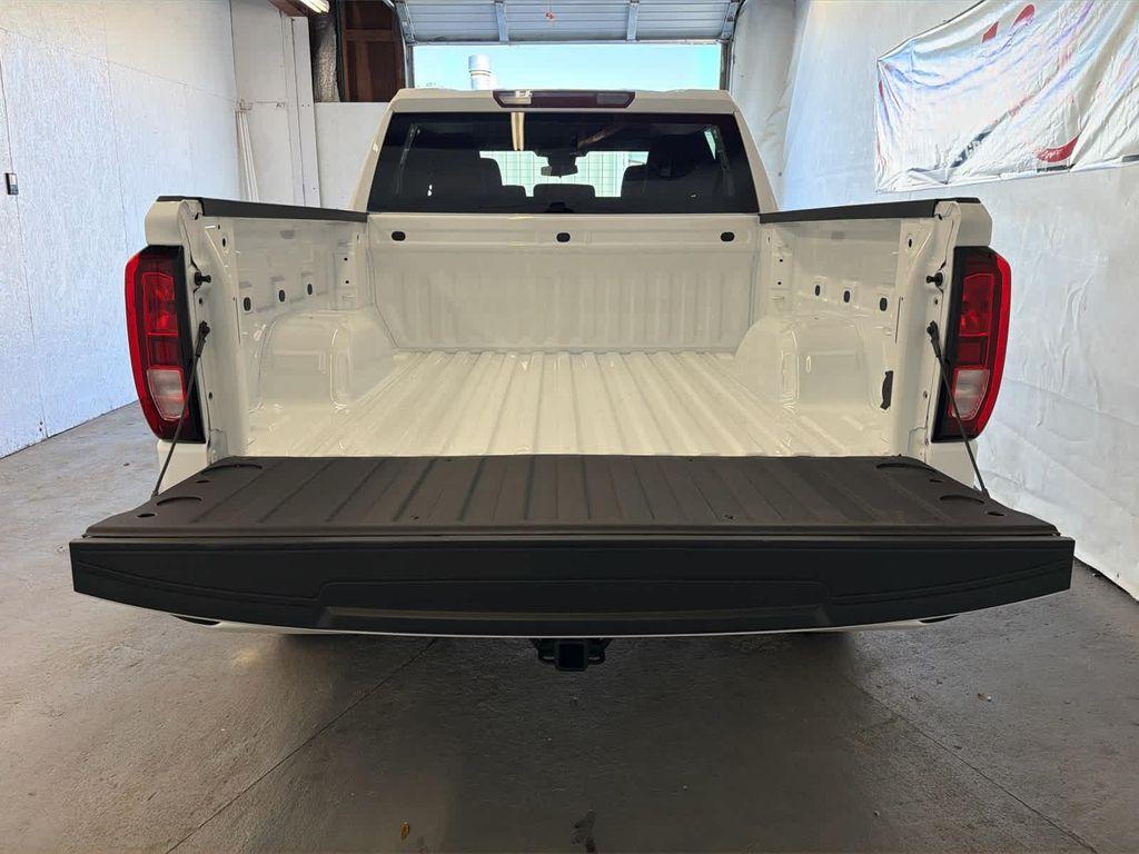 new 2026 GMC Sierra 1500 car, priced at $55,995