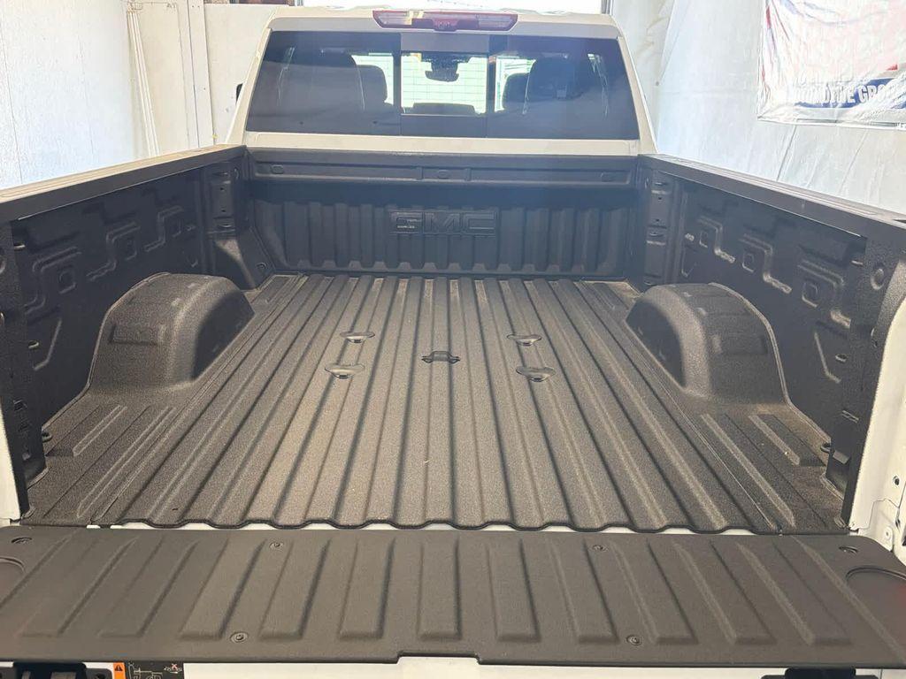 new 2026 GMC Sierra 2500 car, priced at $95,208