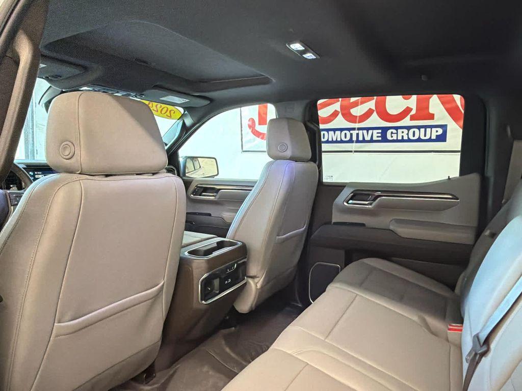 used 2024 Chevrolet Silverado 1500 car, priced at $39,900